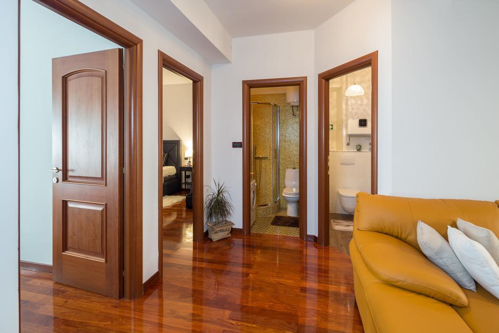 Suite Celebration Split Exterior photo